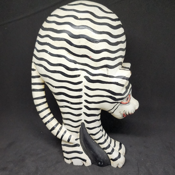 Art Deco Cat Statue - Picture 3 of 8